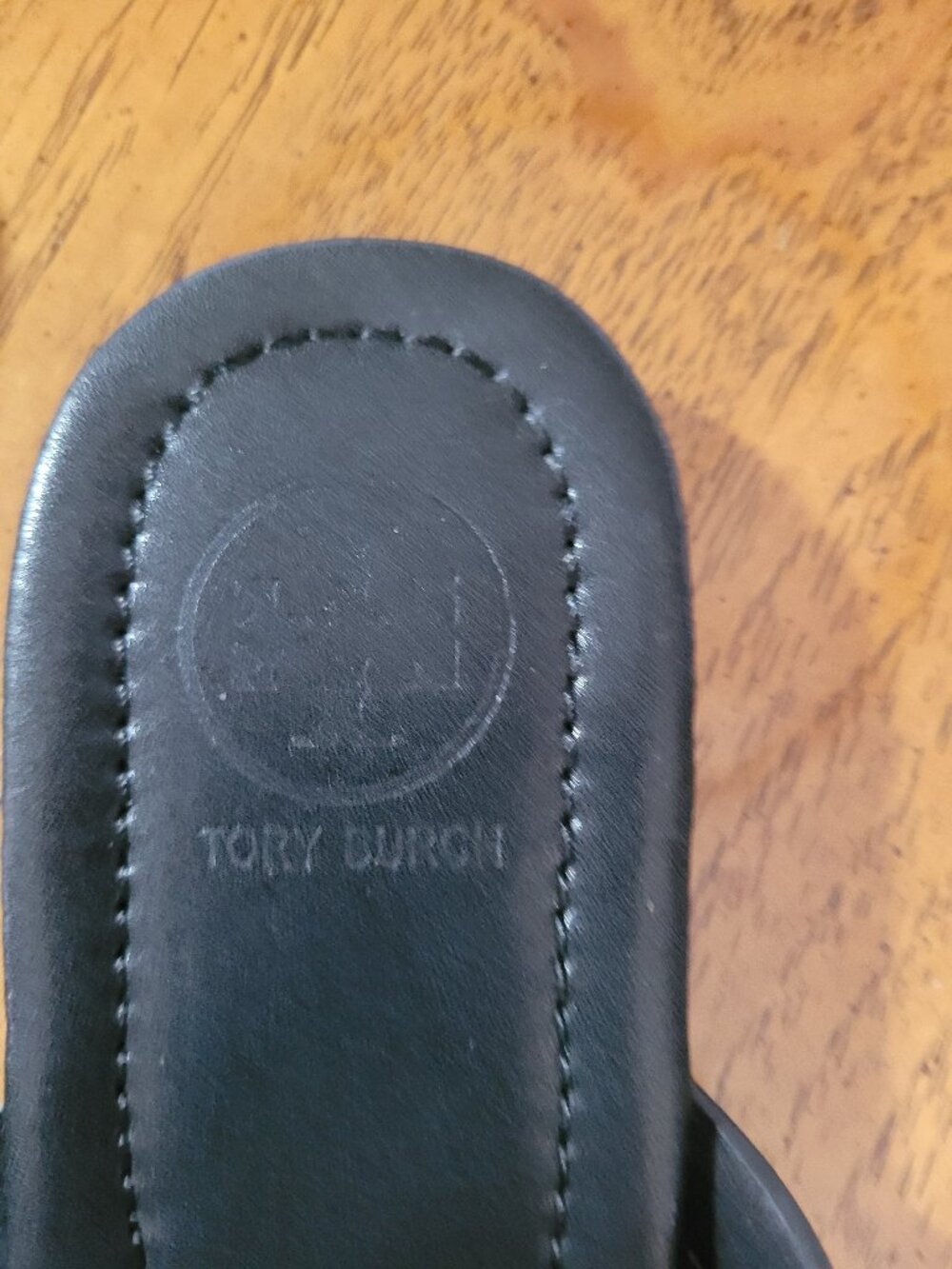Tory Burch Thong Sandal size 40..9-9.5 - Picture 3 of 9